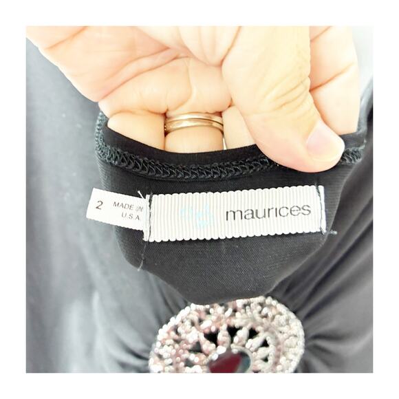 Maurices Y2K Draped Medallion Front Top Size 2 Women Black Stretch - Picture 6 of 10